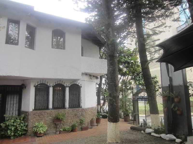 Hotel Ayenda Habana Vieja 1221 à Medellín Extérieur photo